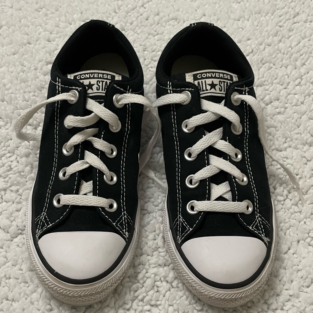 Converse Chuck Taylor boys sneakers